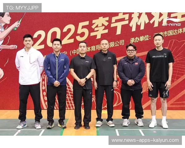 张楠双打配合默契,锁定比赛胜利 张楠双打配合默契,锁定比赛胜利